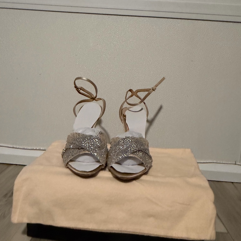 Badgley Mischka Tan and Silver Heels